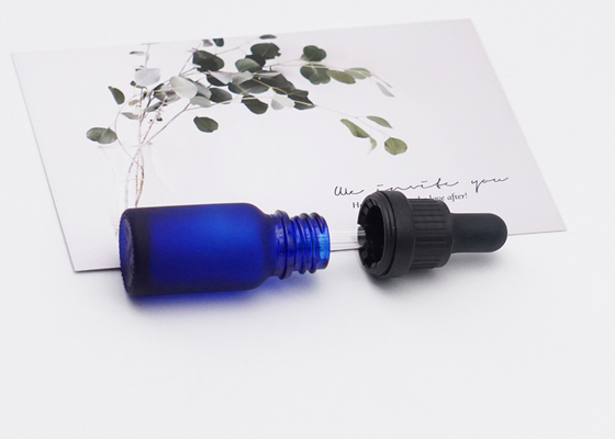 De kosmetische de Etherische oliefles van het Glasdruppelbuisje berijpte Blauwe 100ml met Plastic Druppelbuisje