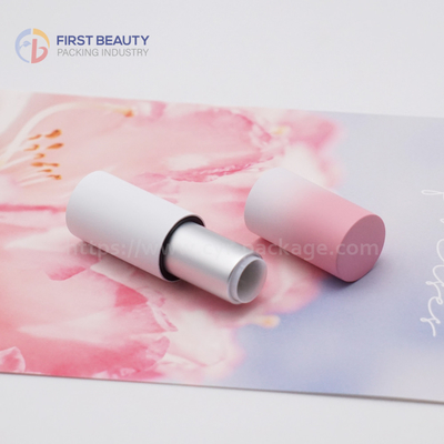 Gepersonaliseerde 3.8g Cosmetische Lipstick Tube met Private Label