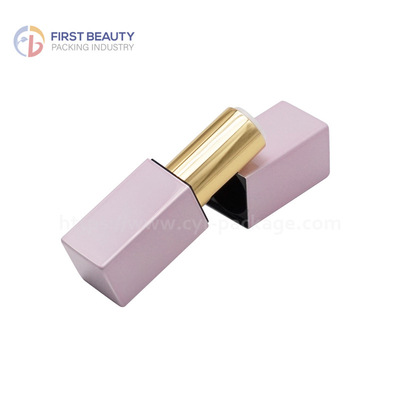 Op maat gemaakte lippenstiftbuis met magnetische sluiting voor zelfgemaakte lippenstift