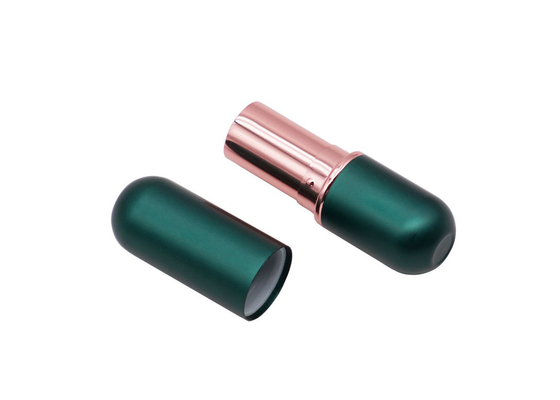 De ovale Buizen van de Vorm Donkergroene Magnetische Lege Lippenpommade